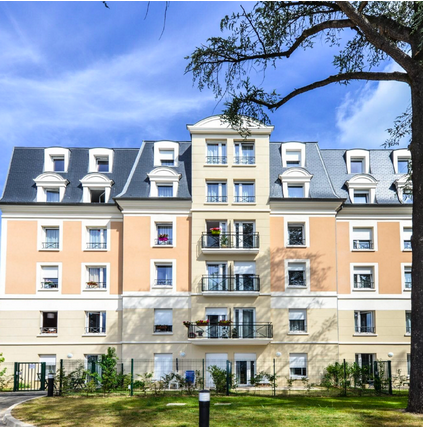 Avon-Fontainebleau : grand appartement avec balcon à vendre  